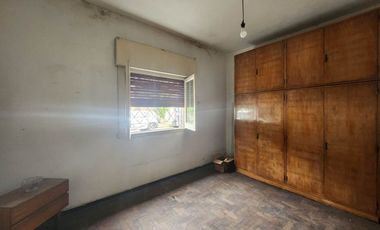 VENTA CASA 4 AMBIENTES EL PALOMAR A RECICLAR