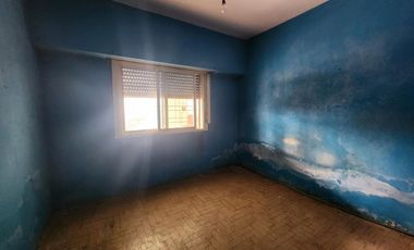 VENTA CASA 4 AMBIENTES EL PALOMAR A RECICLAR