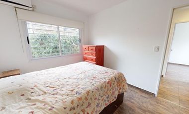 ALQUILER CASA DUPLEX 3 AMB COCHERA PATIO ITUZAINGO