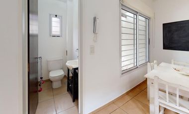 ALQUILER CASA DUPLEX 3 AMB COCHERA PATIO ITUZAINGO