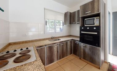 ALQUILER CASA DUPLEX 3 AMB COCHERA PATIO ITUZAINGO