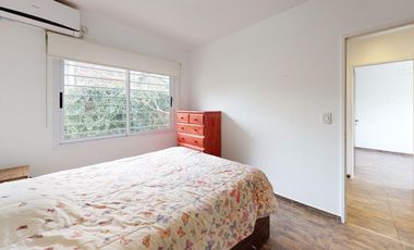 ALQUILER CASA DUPLEX 3 AMB COCHERA PATIO ITUZAINGO