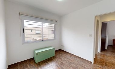 ALQUILER CASA DUPLEX 3 AMB COCHERA PATIO ITUZAINGO