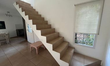 ALQUILER CASA DUPLEX 3 AMB COCHERA PATIO ITUZAINGO