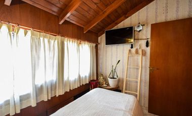 VENTA CHALET 6 AMB. EN ESQ. EXCELENTE EN 2 LOTES