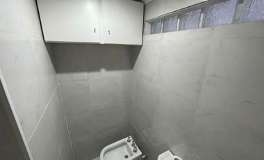 Venta casa 2 ambientes con terreno muy amplio
