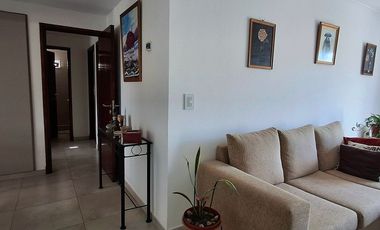 VENTA DEPOSITO CON CASA 4 AMBIENTES Y PARQUE