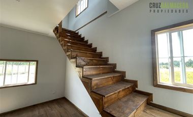 Casa en Arriendo en condominio Loncotoro Livin
