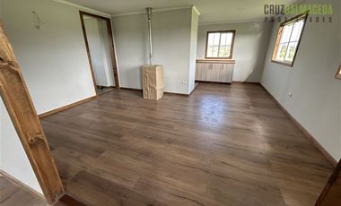 Casa en Arriendo en condominio Loncotoro Livin