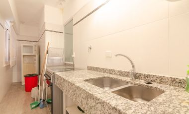 Semi Piso de Categoría c/cochera -Pileta -Parrilla