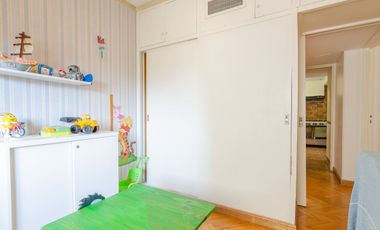 Semi Piso de Categoría c/cochera -Pileta -Parrilla