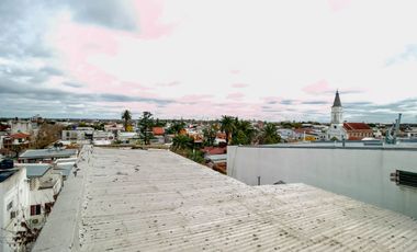 Montevideo E/10 y 11. Depto 3 dormi venta Berisso