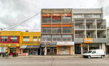 Montevideo E/10 y 11. Depto 3 dormi venta Berisso