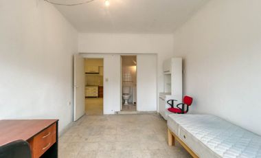 Montevideo E/10 y 11. Depto 3 dormi venta Berisso