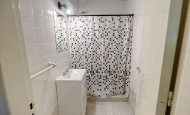 Montevideo E/10 y 11. Depto 3 dormi venta Berisso