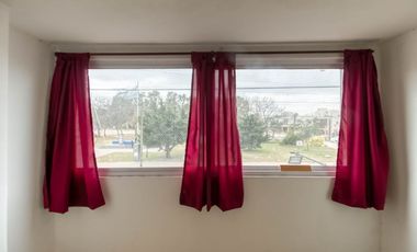 Montevideo E/10 y 11. Depto 3 dormi venta Berisso