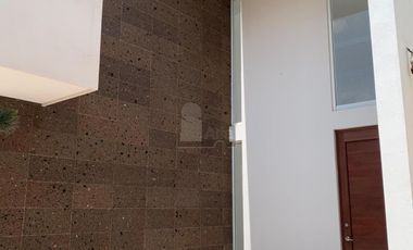 Casa Residencial en Fraccionamiento Sierrazul - Desarrollos del Pedregal, San Luis Potosí