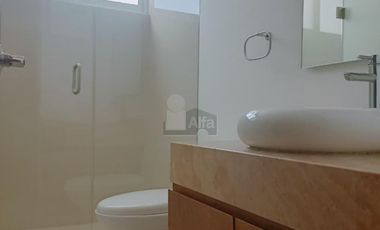 Casa Residencial en Fraccionamiento Sierrazul - Desarrollos del Pedregal, San Luis Potosí