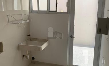 Casa Residencial en Fraccionamiento Sierrazul - Desarrollos del Pedregal, San Luis Potosí