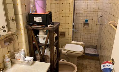 VENTA CASA CUATRO AMBIENTES GRAN LOTE CON PILETA