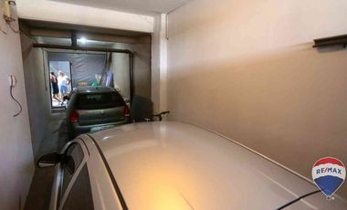 DEPARTAMENTO 4 AMBIENTES LOMAS  CON 2 COCHERAS
