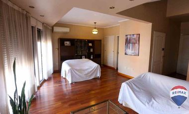 DEPARTAMENTO 4 AMBIENTES LOMAS  CON 2 COCHERAS