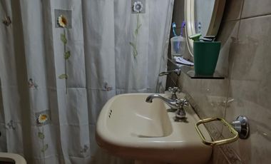 CASA 5 AMBIENTES LUIS GUILLON