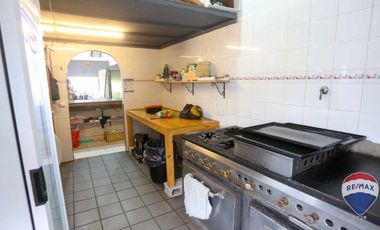 VENTA COMERCIAL EN BLOQUE EN ISIDRO CASANOVA