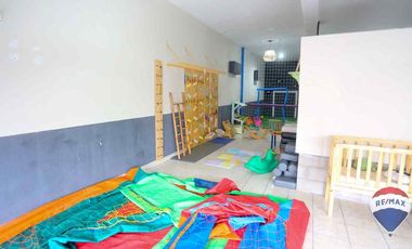 VENTA COMERCIAL EN BLOQUE EN ISIDRO CASANOVA