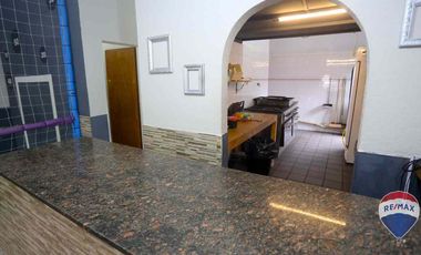 VENTA COMERCIAL EN BLOQUE EN ISIDRO CASANOVA