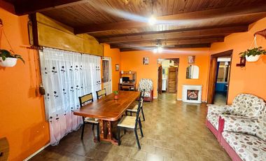 VENDE CASA 6 AMBIENTES, HIPOLITO BOUCHARD 5799