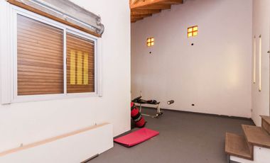 APTO CRED Casa dble Lte 950M2 Pileta 6amb F Varela