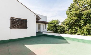 APTO CRED Casa dble Lte 950M2 Pileta 6amb F Varela