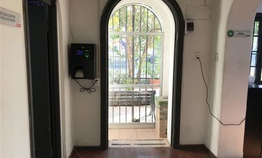 Local Comercial en Arriendo en Los Leones / Bilbao