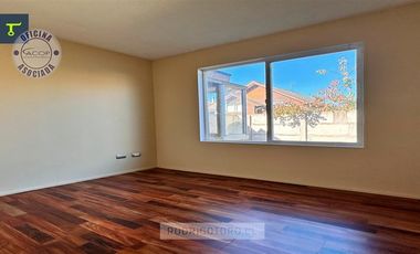 Casa en Venta en avenida vicuña Mackena 445
