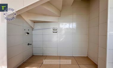 Casa en Venta en avenida vicuña Mackena 445