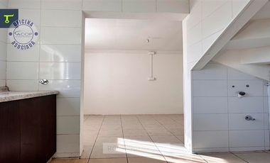 Casa en Venta en avenida vicuña Mackena 445