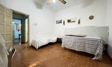 VENTA CASA DE 4AMB.COCHERA.PARRILLA.TERRAZA 263M2.