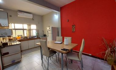 VENTA PH TIPO DUPLEX 3 AMB C/COCHERA Y PATIO.