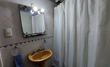 VENTA PH TIPO DUPLEX 3 AMB C/COCHERA Y PATIO.