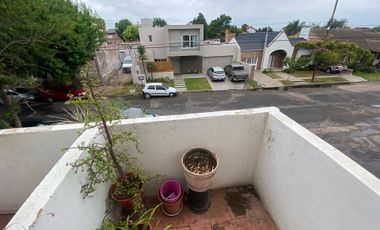 Departamento Dúplex en Padre Buodo 518