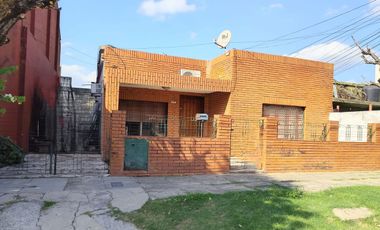 VENTA CASA A RECICLAR PALOMAR ¡APTA CREDITO!