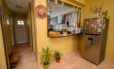 CASA en VENTA ARROYO LEYES apta a crédito