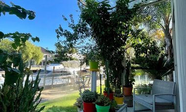 ALQUILER CASA lote AL AGUA, PILETA,  AMARRA TIGRE