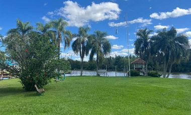 ALQUILER CASA lote AL AGUA, PILETA,  AMARRA TIGRE