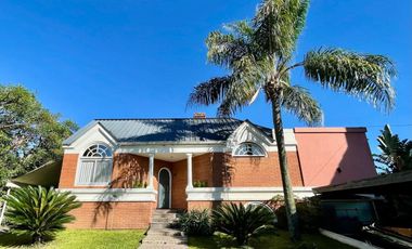 ALQUILER CASA lote AL AGUA, PILETA,  AMARRA TIGRE