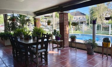 ALQUILER CASA lote AL AGUA, PILETA,  AMARRA TIGRE