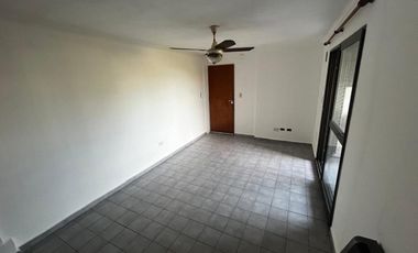 SE VENDE DEPTO 2 DORM ENTRE AVENIDAS SANTA FE