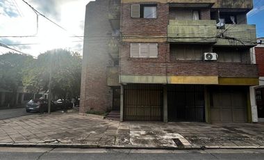SE VENDE DEPTO 2 DORM ENTRE AVENIDAS SANTA FE