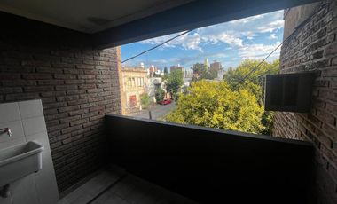 SE VENDE DEPTO 2 DORM ENTRE AVENIDAS SANTA FE